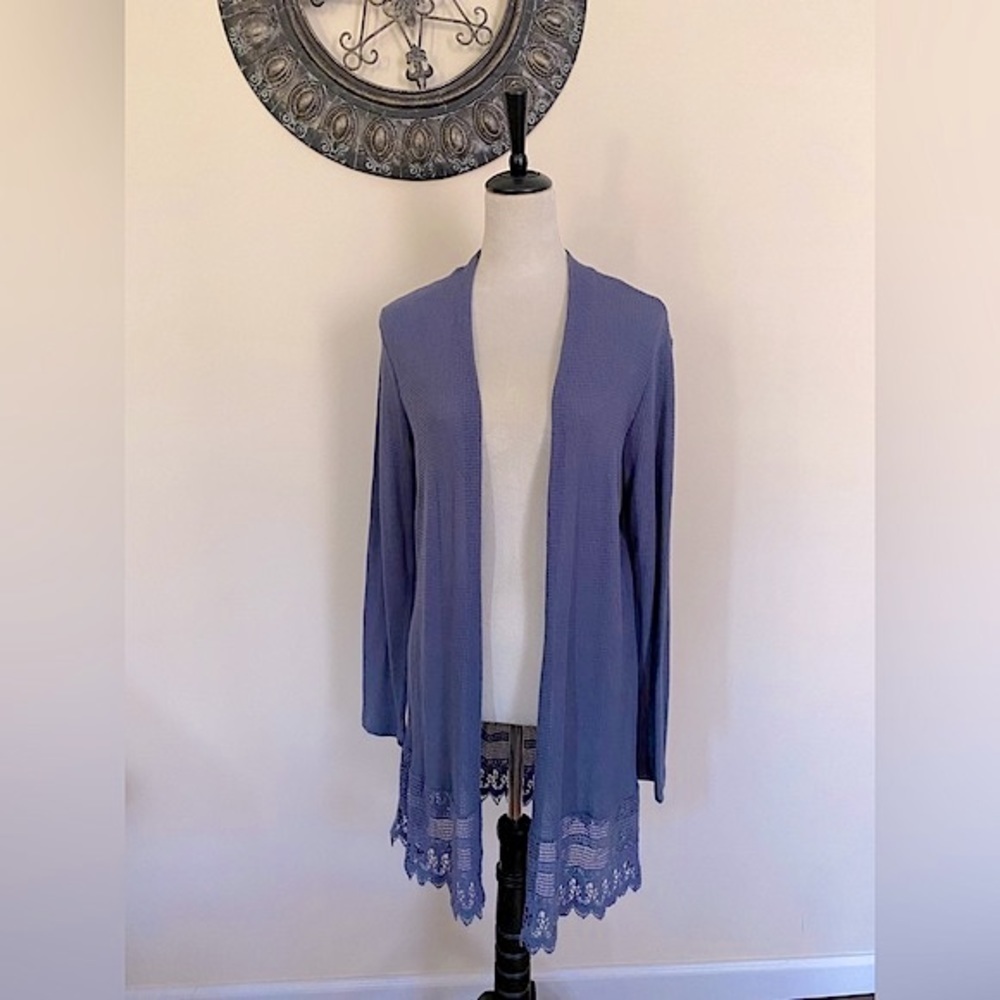 Long Medium Weight Woven Cardigan with Lace Hem / Crochet Hem / Appliqué Hem
